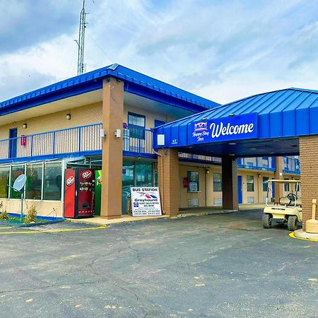 Happy Stay Inn Madisonville I-69 By Oyo Bagian luar foto