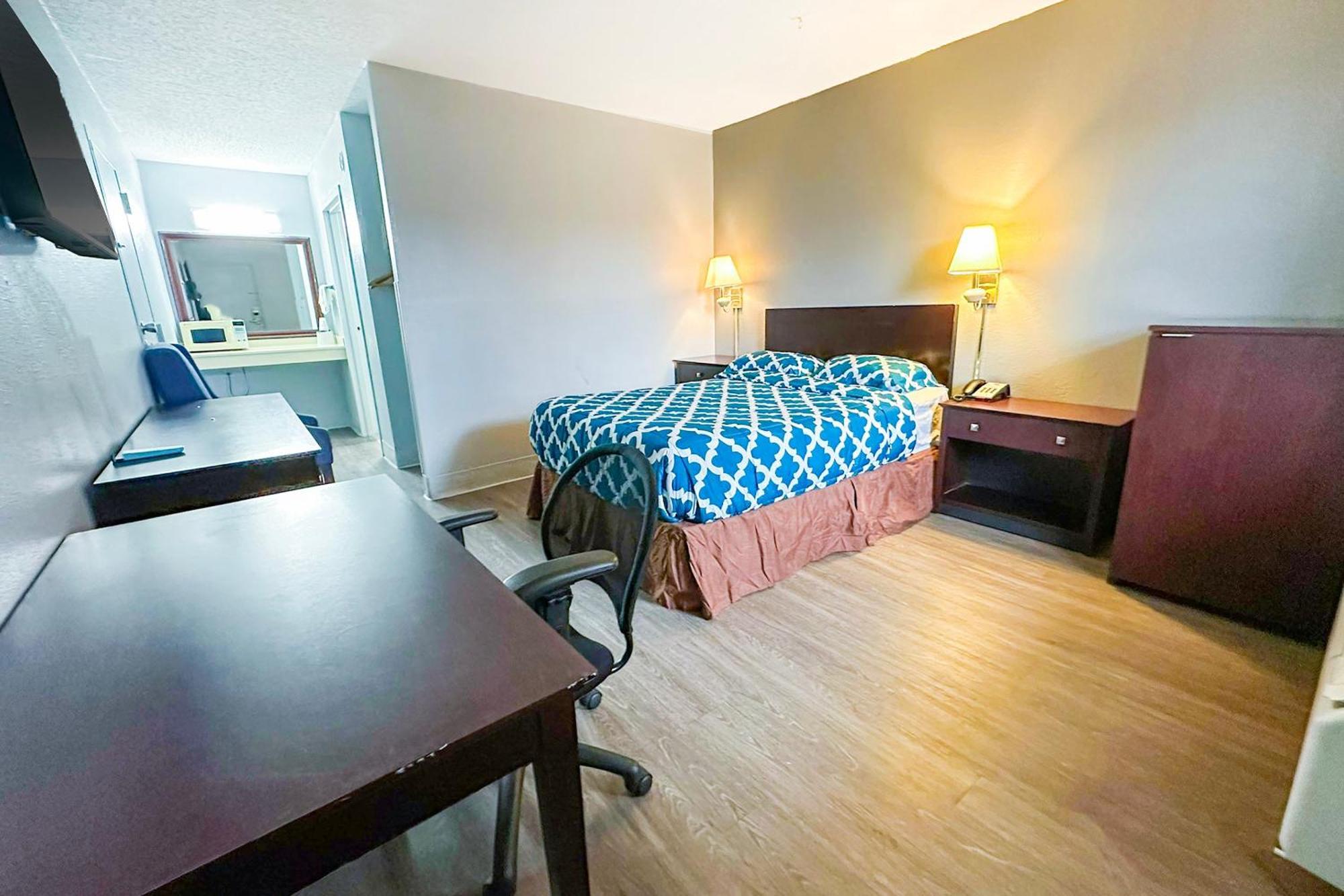 Happy Stay Inn Madisonville I-69 By Oyo Bagian luar foto